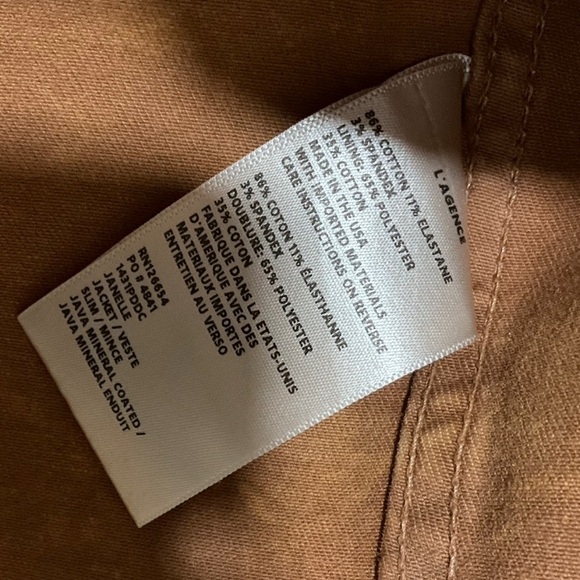 SALE🌟LIKE NEW L'AGENCE | SZ S | Janelle Coated Cropped Slim Raw Hem Jacket Java - Picture 7 of 9